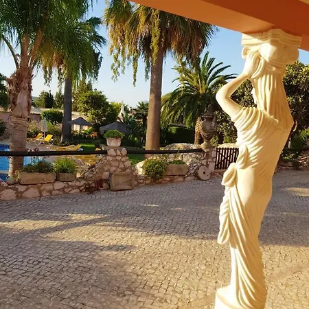 2 Bedrooms With Shared Pool Furnished Terrace And Wifi At 5 Km Away From The Beach Appartamento