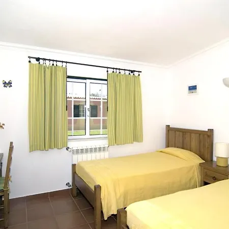 2 Bedrooms With Shared Pool Furnished Terrace And Wifi At 5 Km Away From The Beach Apartament